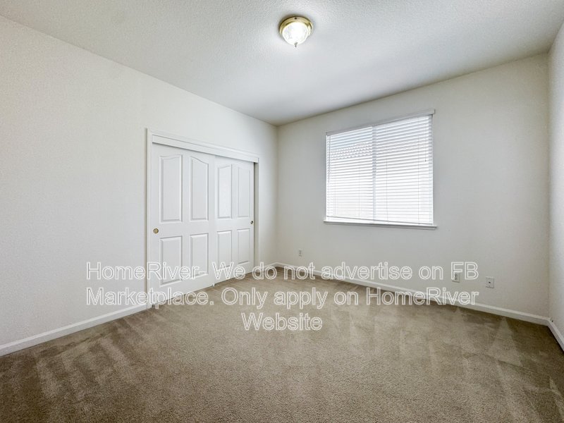 Office Space | Fridge Included | Pet Friendly property image