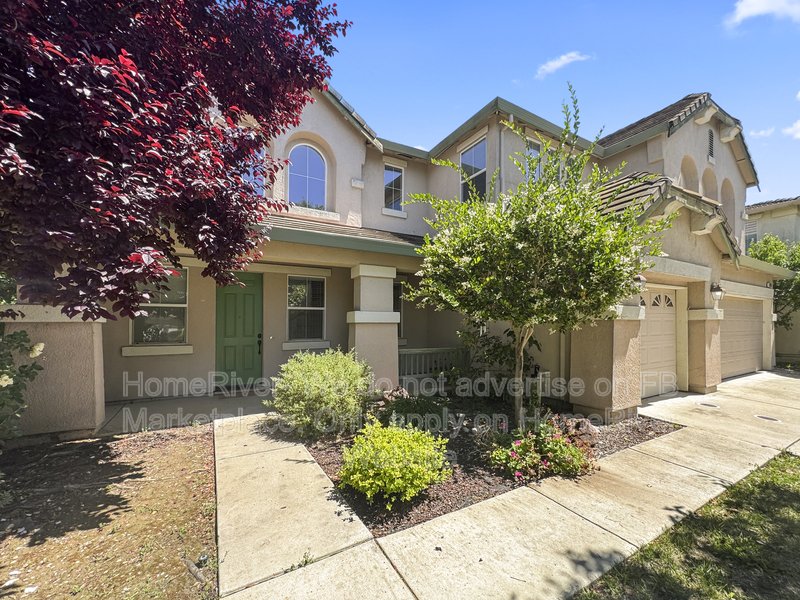 Office Space | Fridge Included | Pet Friendly property image