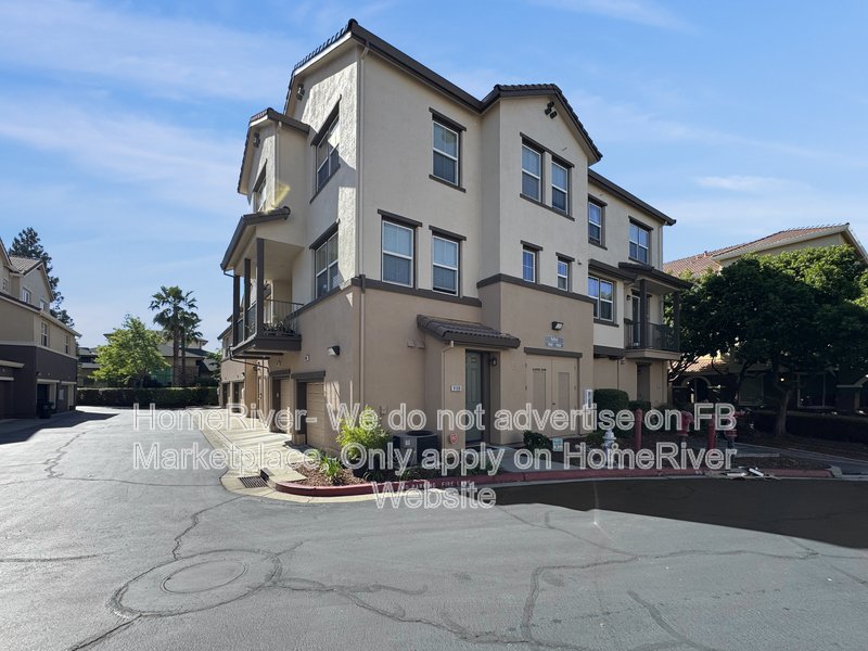 Pet Friendly | Fridge Included | Yard Care Covered by HOA property image