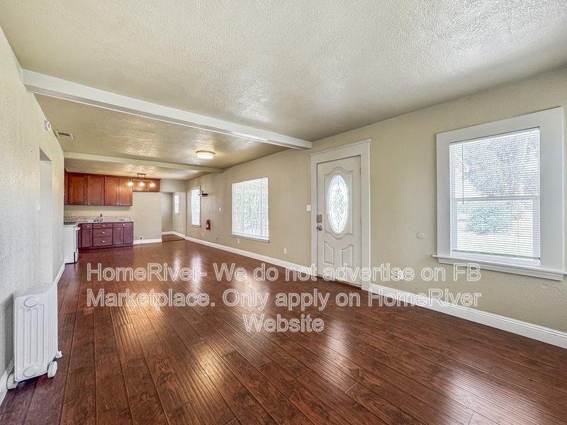 Water, Sewage, Garage Included | Fridge Included | Close to Elk Grove property image