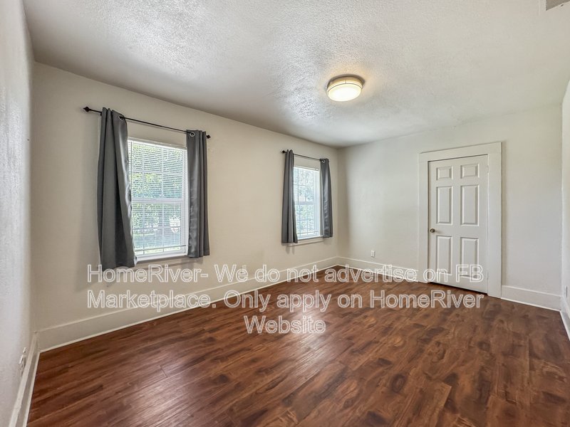 Water, Sewage, Garage Included | Fridge Included | Close to Elk Grove property image