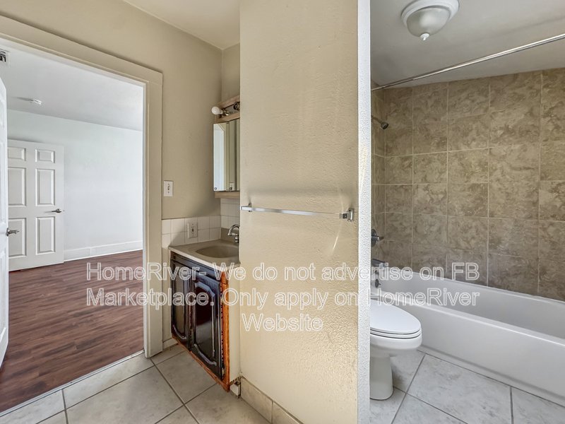 Water, Sewage, Garage Included | Fridge Included | Close to Elk Grove property image