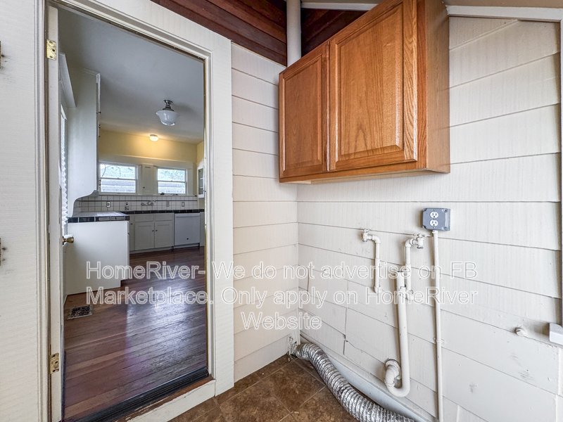 Midtown Location | Pet Friendly | Yard Care Included property image