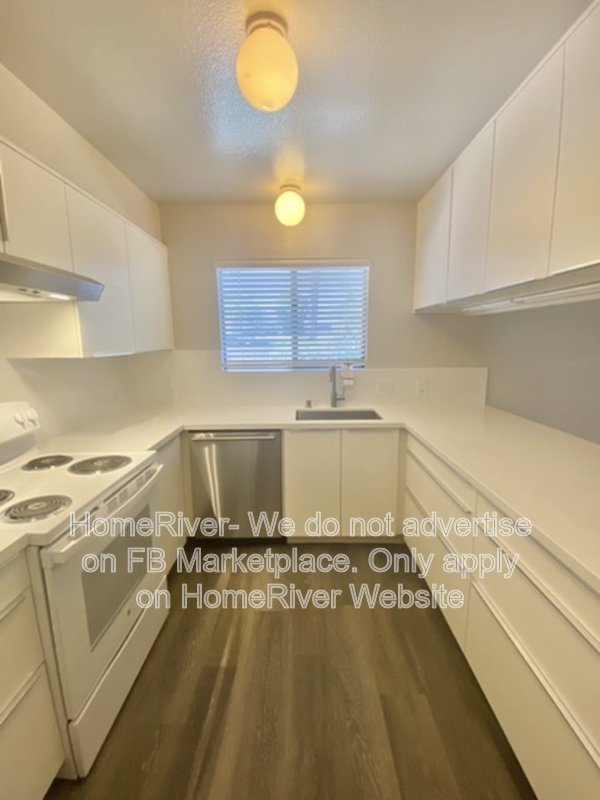 WSG Included | Near Shopping and Parks | Fridge Included property image