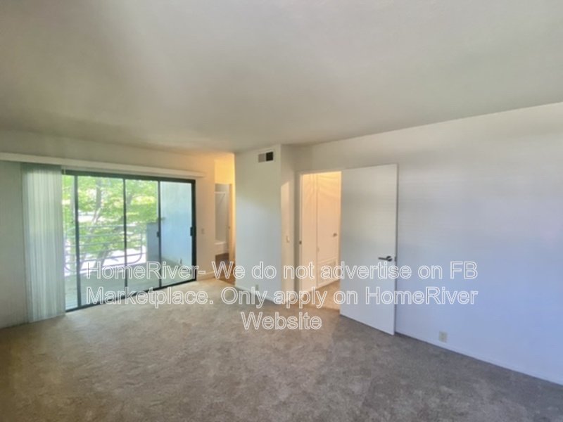 WSG Included | Near Shopping and Parks | Fridge Included property image