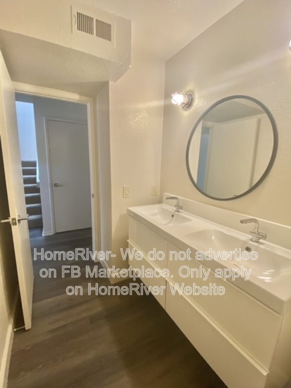 WSG Included | Near Shopping and Parks | Fridge Included property image