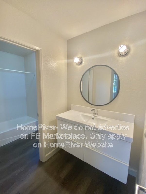 WSG Included | Near Shopping and Parks | Fridge Included property image