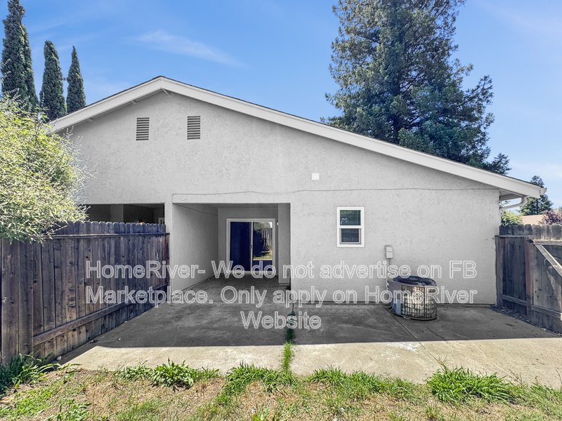 Fridge Included | WSG Included | Near Parks property image