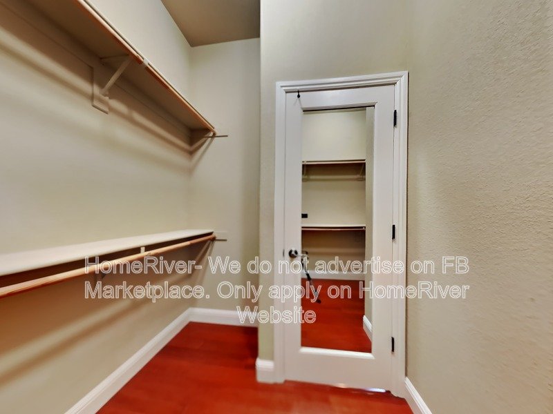 Two Car Garage | Fridge Included | Pet Friendly property image