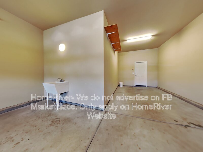 Two Car Garage | Fridge Included | Pet Friendly property image