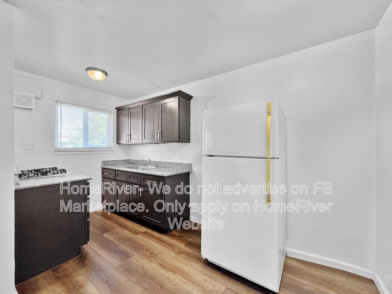Fridge Included | Pet Friendly | Near Parks property image