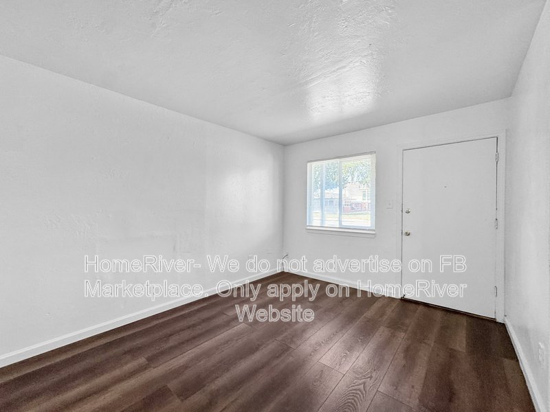 Fridge Included | Pet Friendly | Near Parks property image