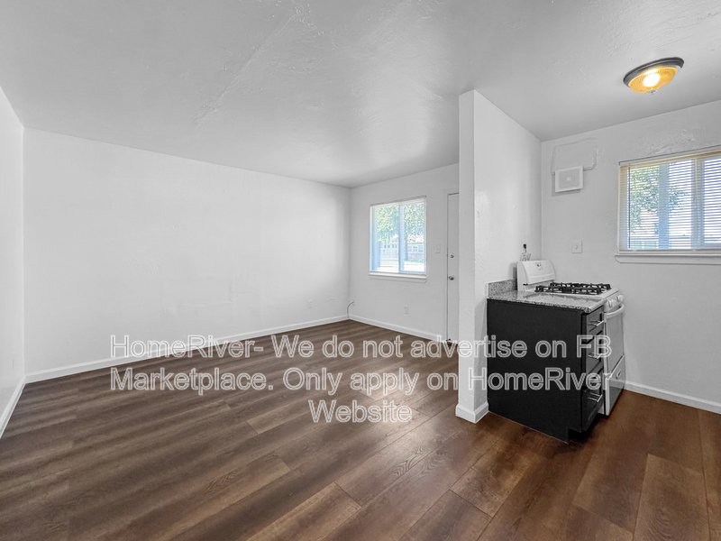 Fridge Included | Pet Friendly | Near Parks property image