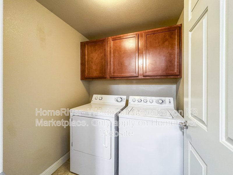 Fridge Included | WSG Included | Pet Friendly property image