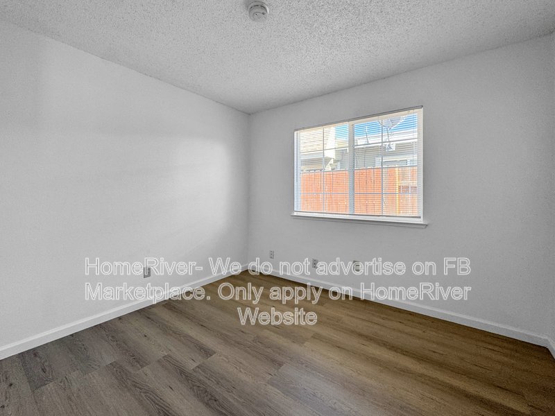 Fenced Yard | Fridge Included | Water and Sewer Included property image