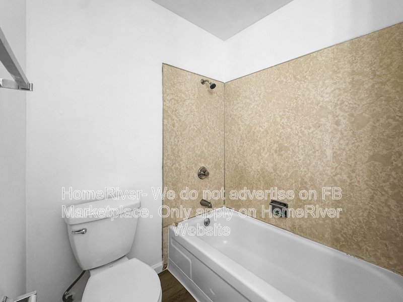 Fenced Yard | Fridge Included | Water and Sewer Included property image