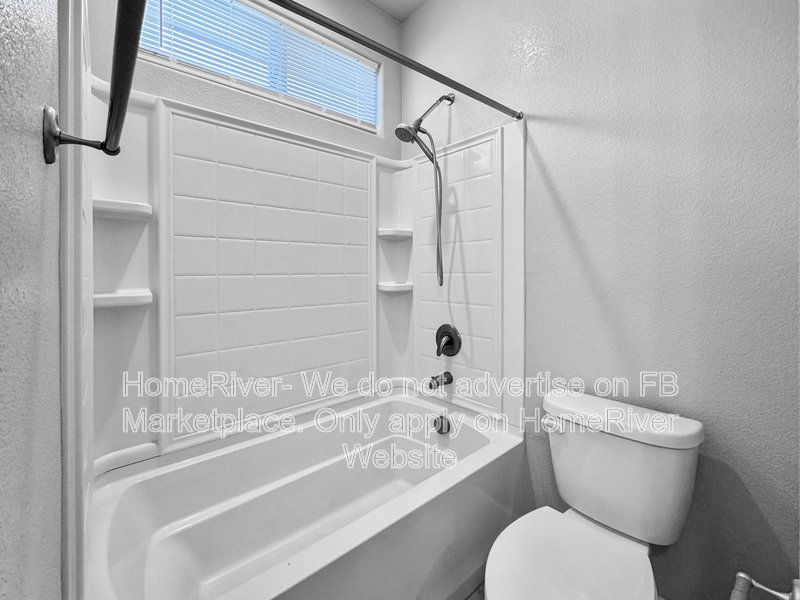 Washer/ Dryer Included | Pet Friendly | Fridge Included property image
